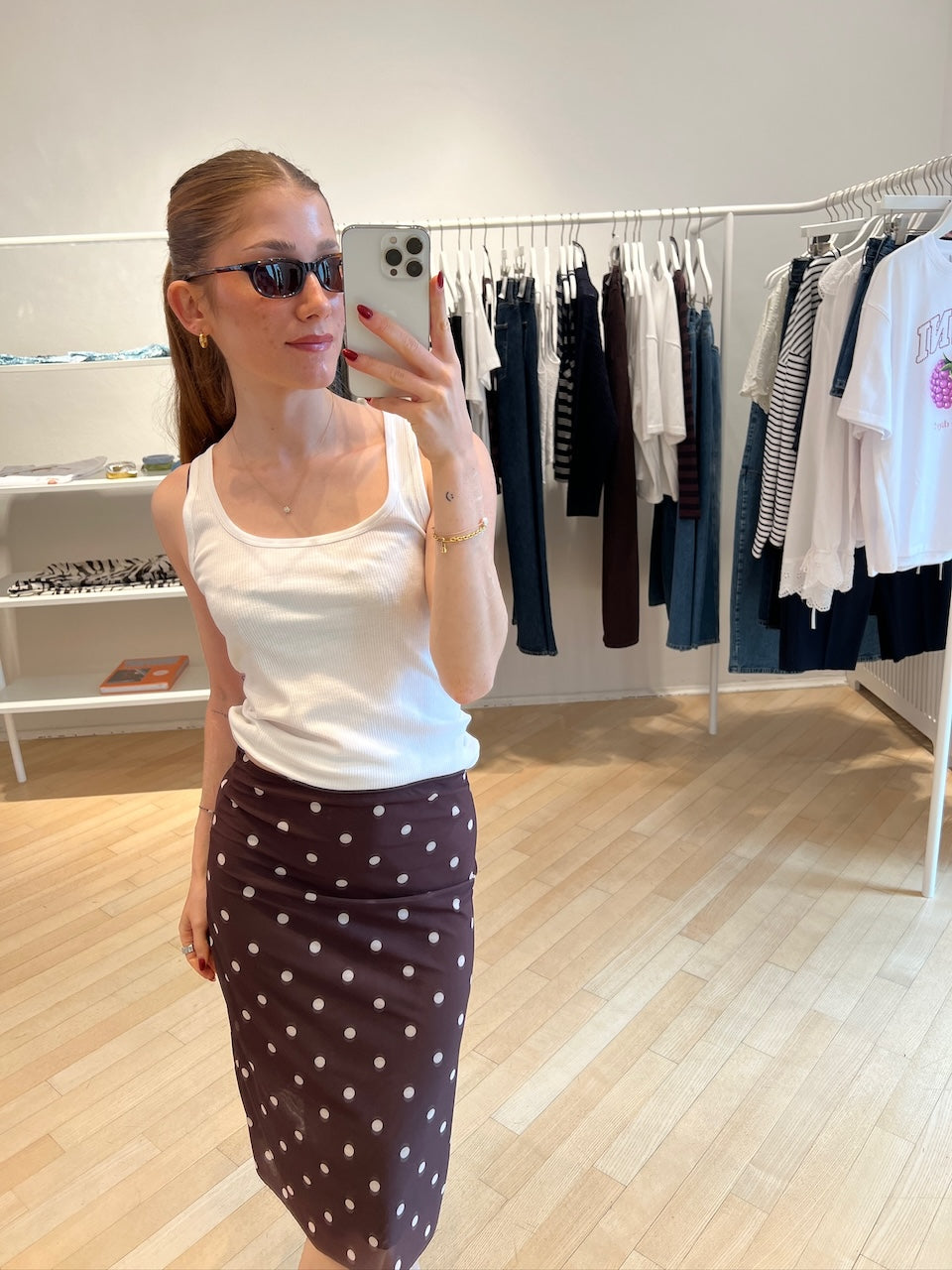 Jessika Midiskirt coffee bean polka dots