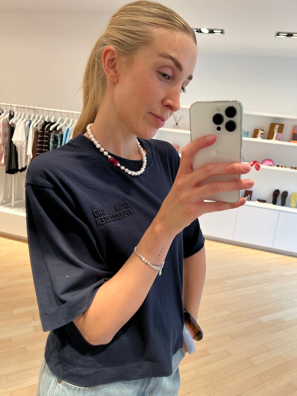 Coralie Necklace off white