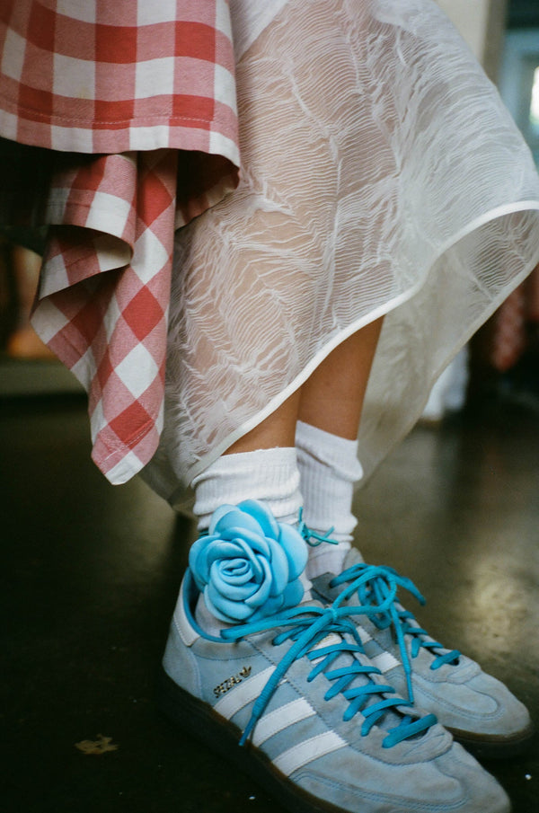 La Fleur Camellia baby blue