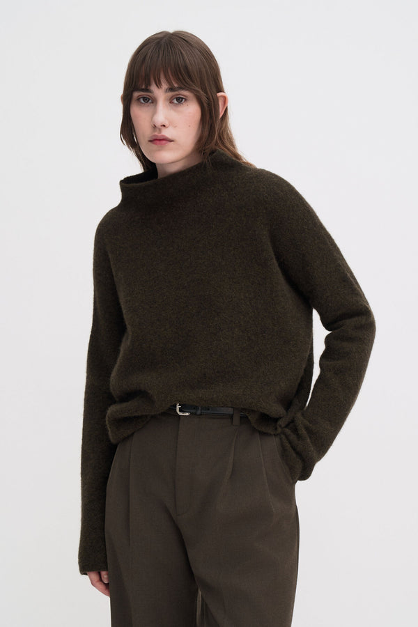 Mika Yak Funnelneck Sweater dark khaki green