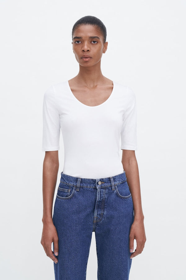 Cotton Stretch Scoop Neck Top white