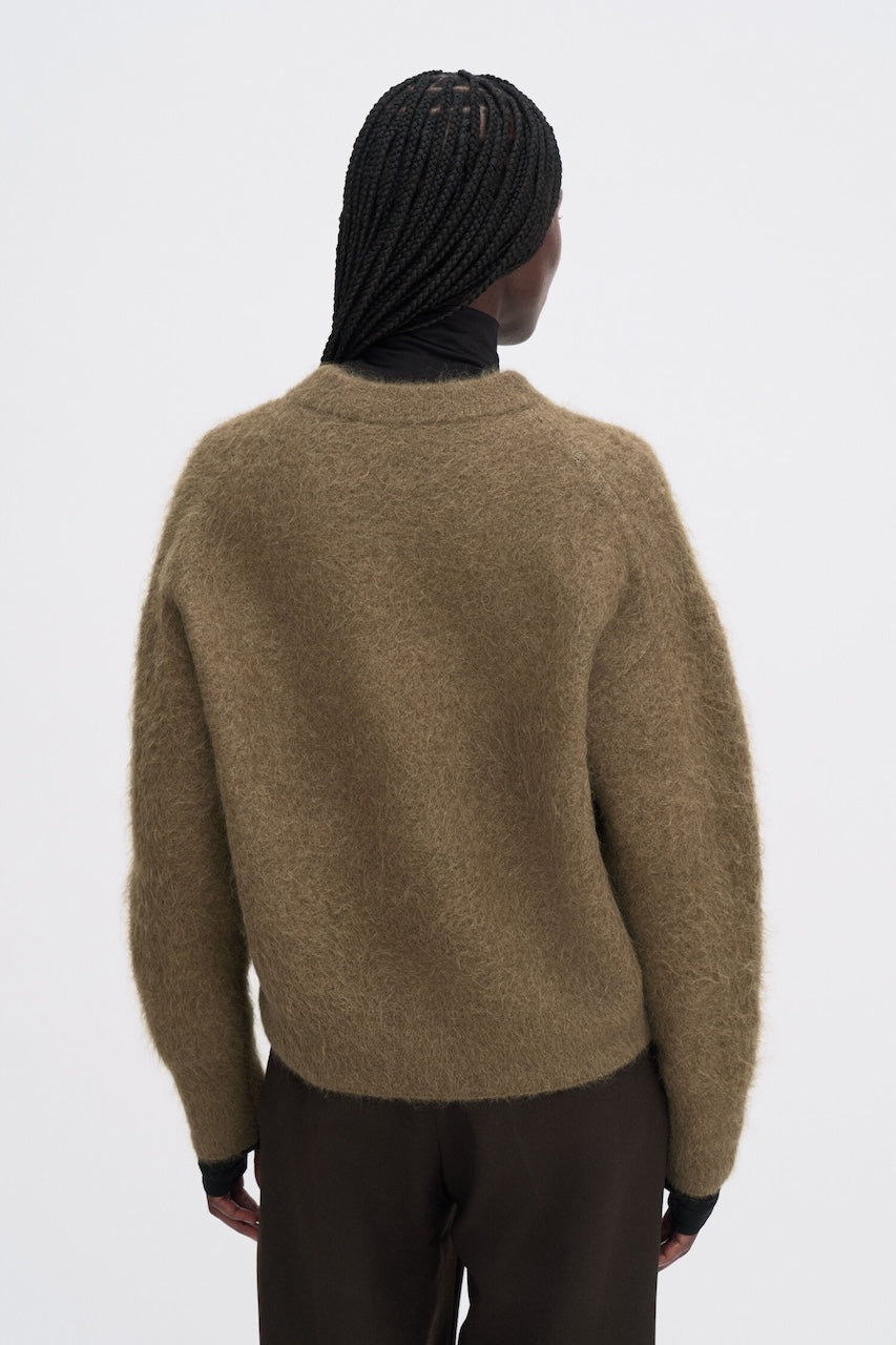 Fluffy Sweater olive green