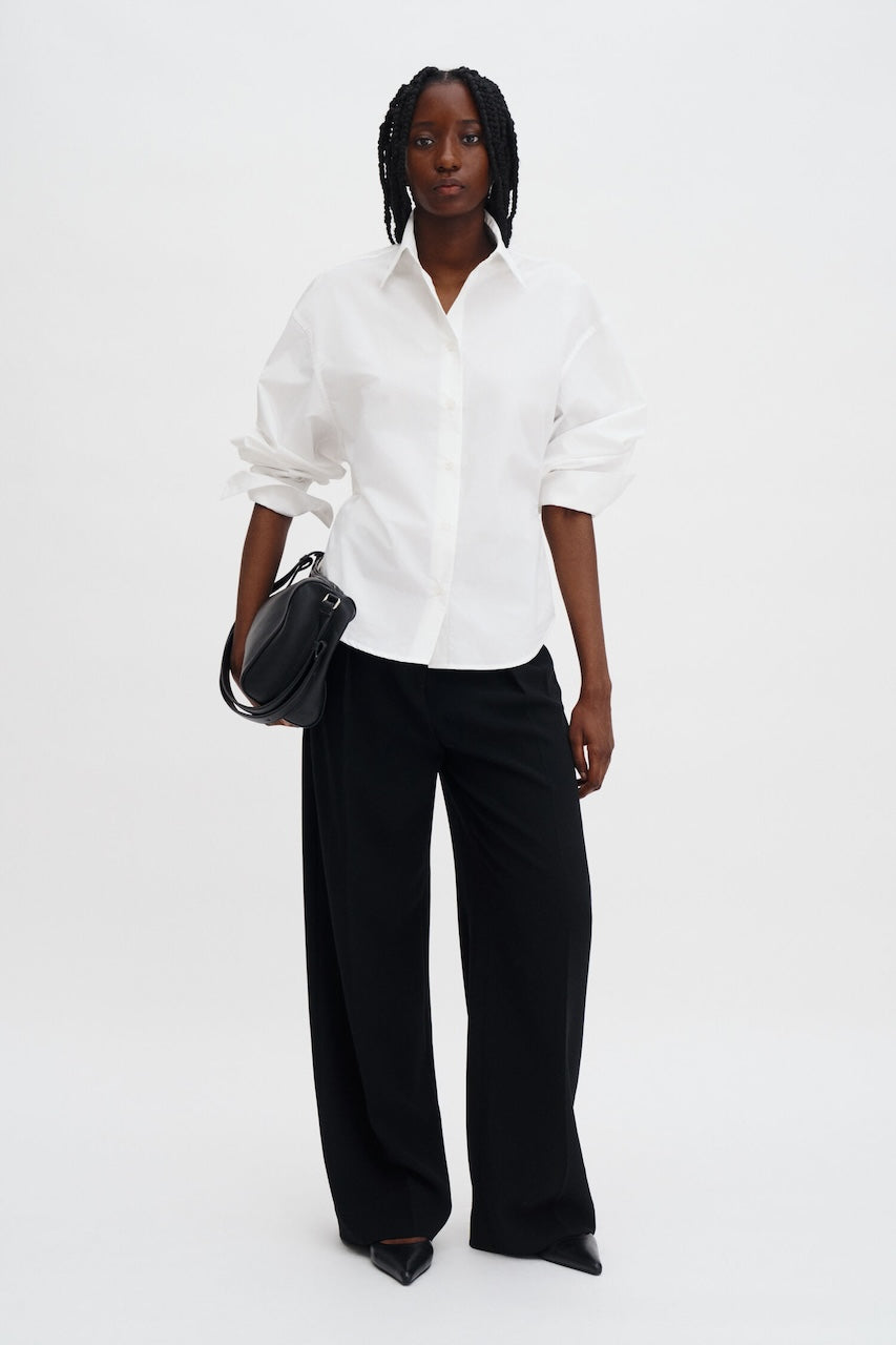 Hourglass Shirt white