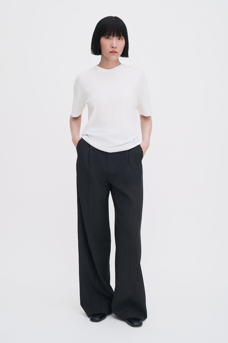 Loose Fit Tee white