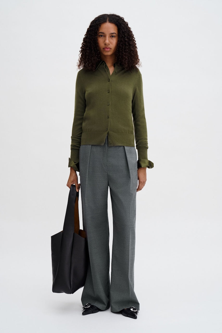 Merino Short Cardigan laurel green