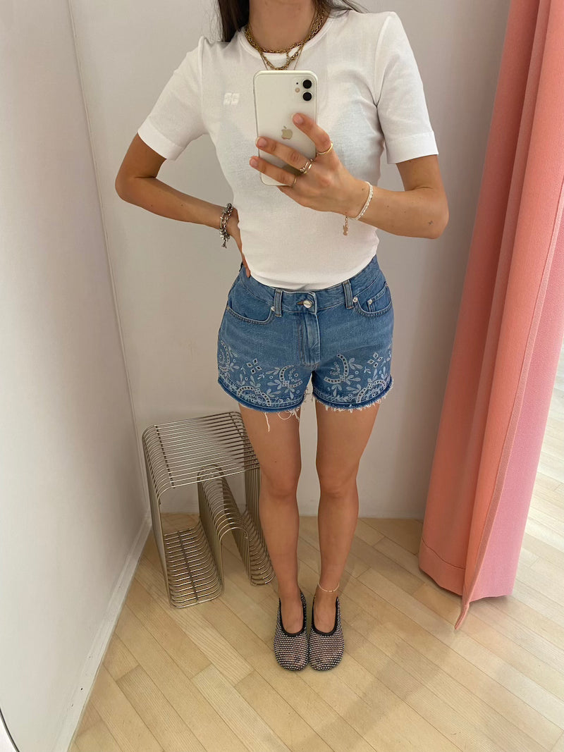 Broderie Anglaise Denim Shorts light blue stone