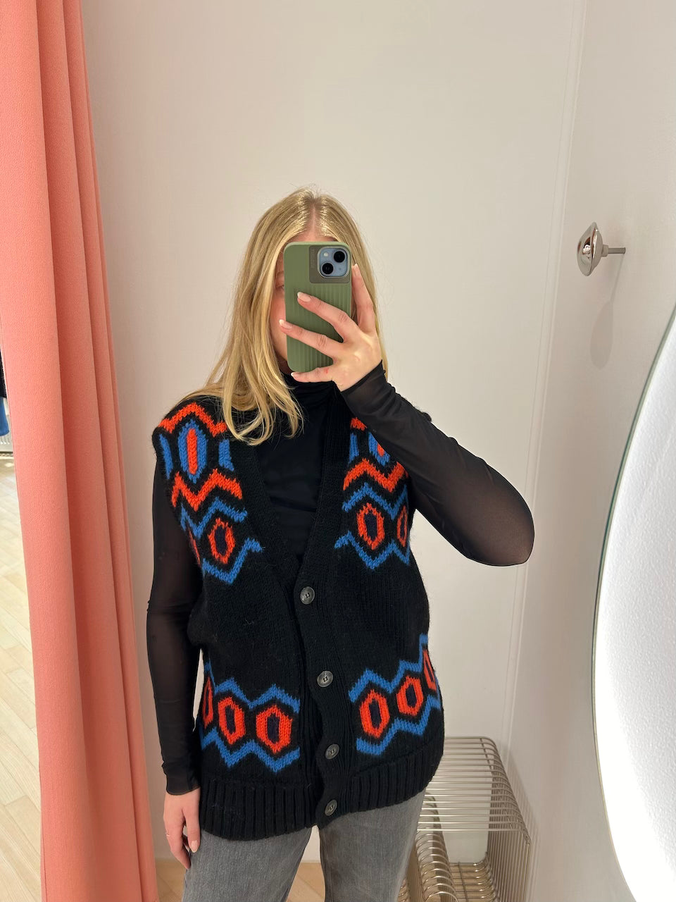 Chunky Graphic Wool Oversized Vest black