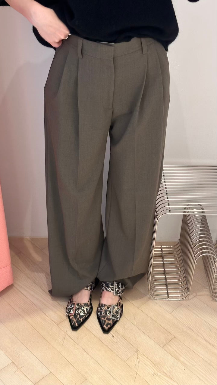 Wide Welt Buckle Ballerina Naplack leopard