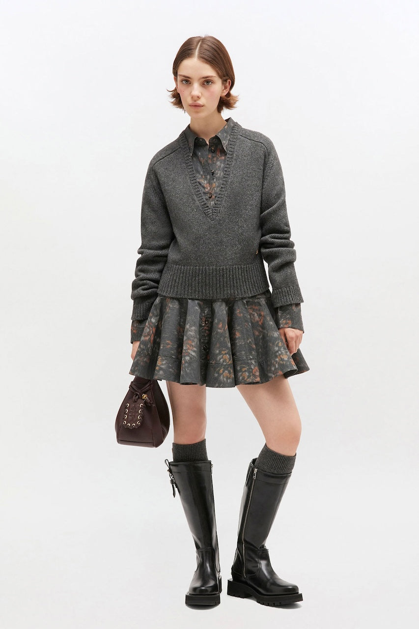 Wool Yak Mix Deep V-neck phantom