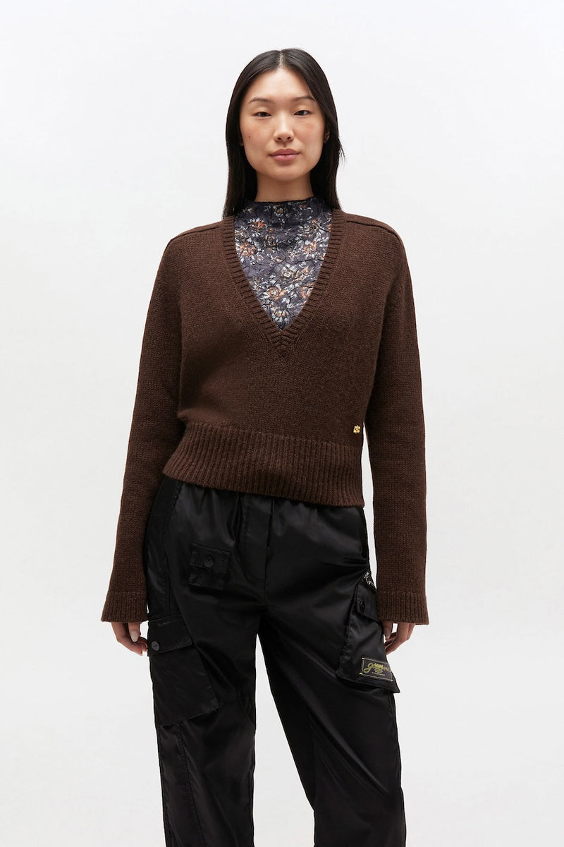Wool Yak Mix Deep V-neck shaved chocolate