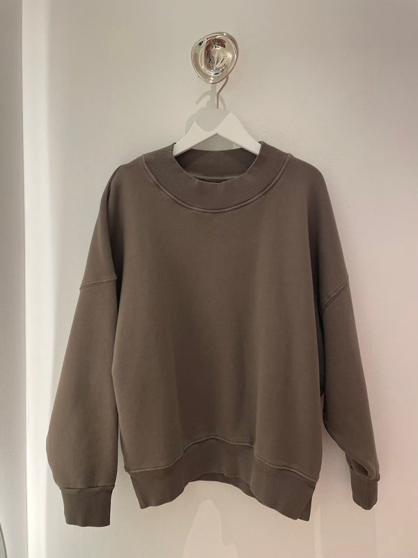 Frankie Crew Sweater chocolate