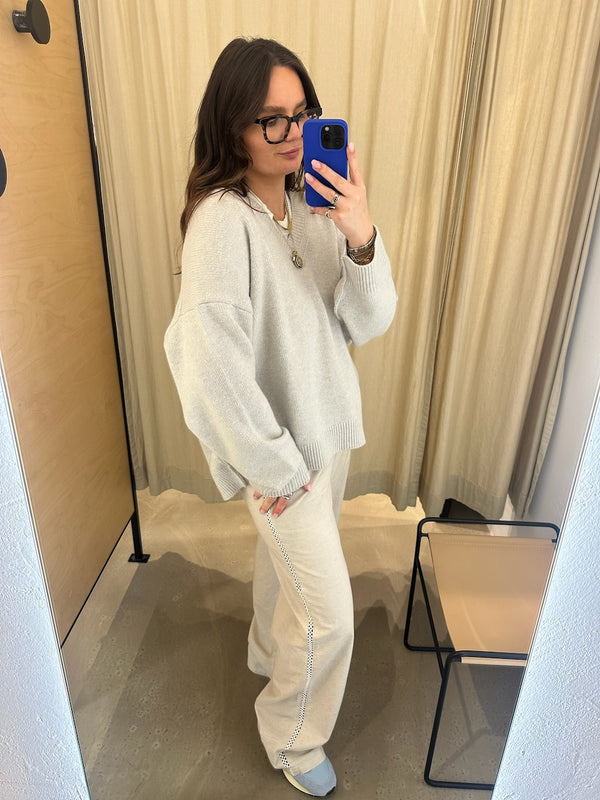 Vea Pullover pale grey
