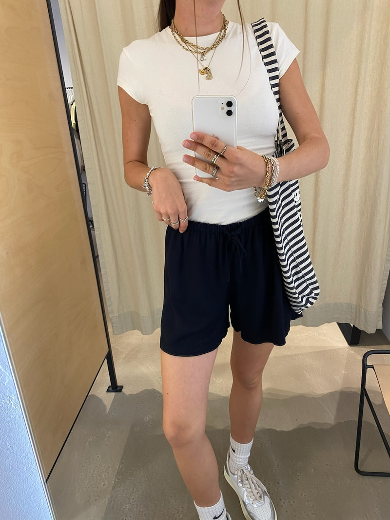 Lov Drawstring Shorts black