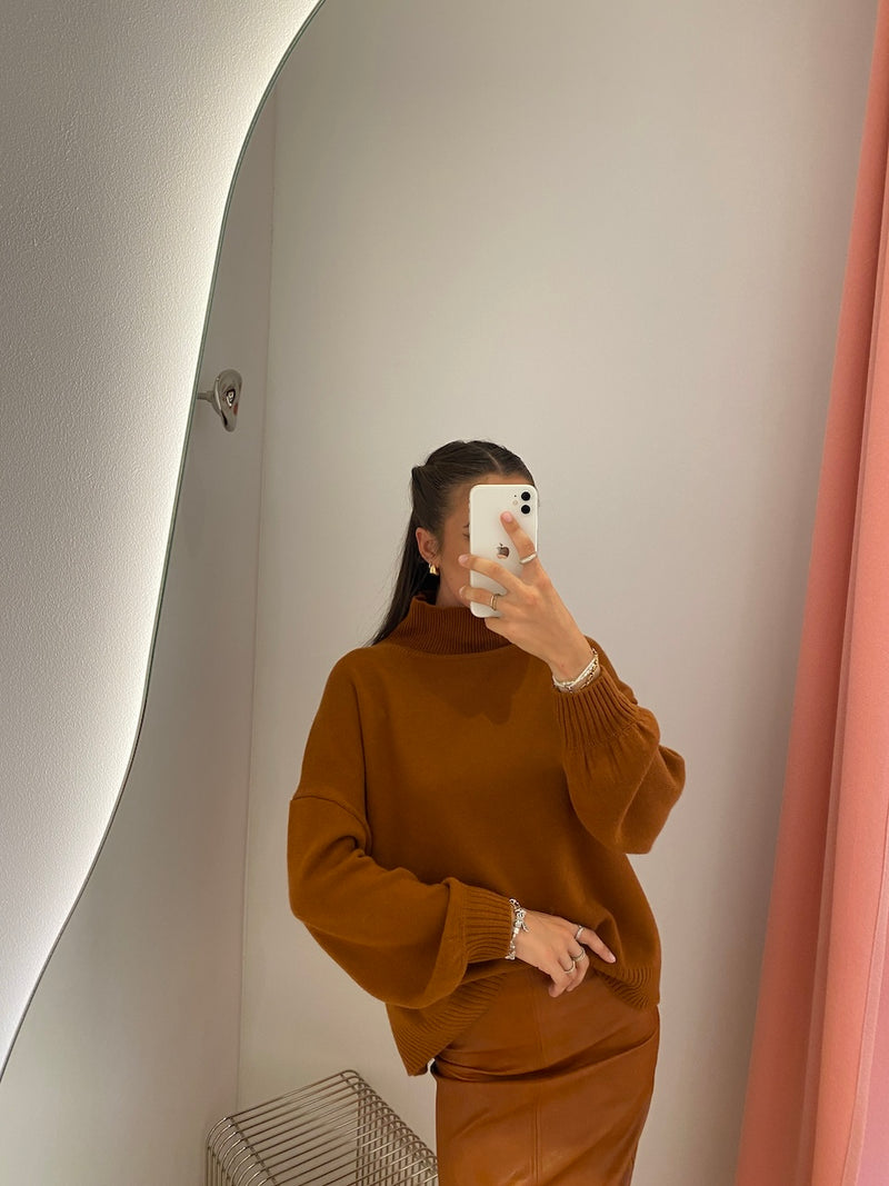 Cocoon Turtleneck autumn leave