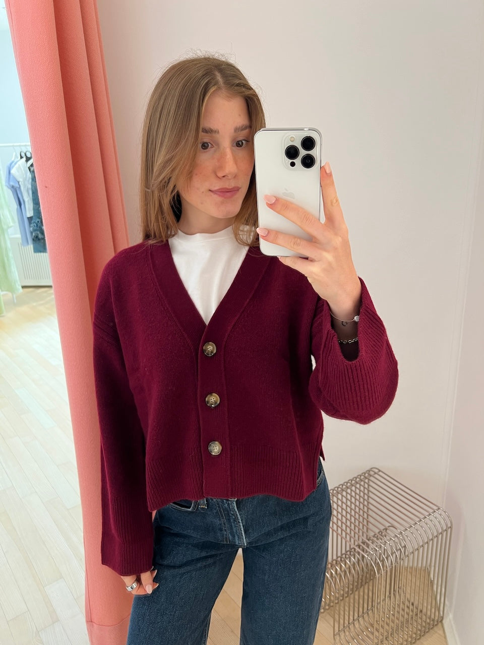 Luce Cardigan wine