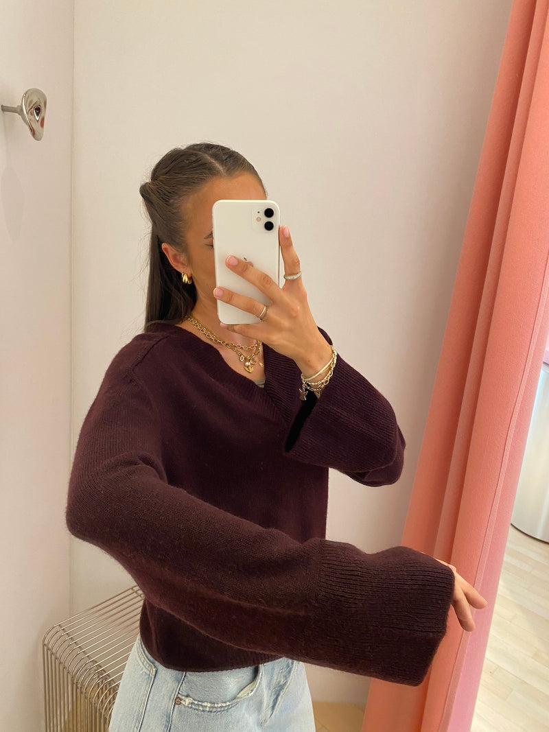 Ruby Pullover red wine