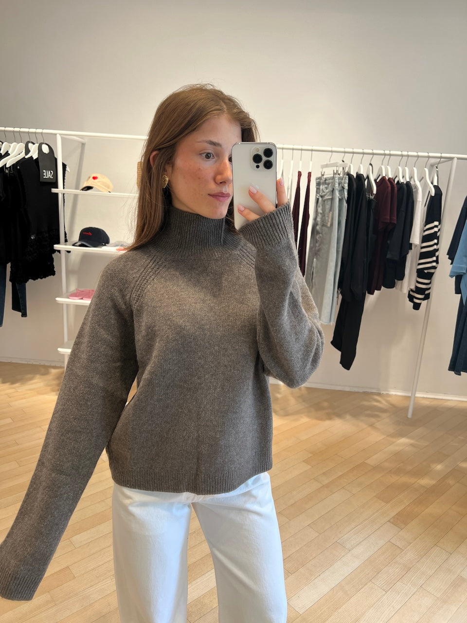 Serena Turtleneck brown