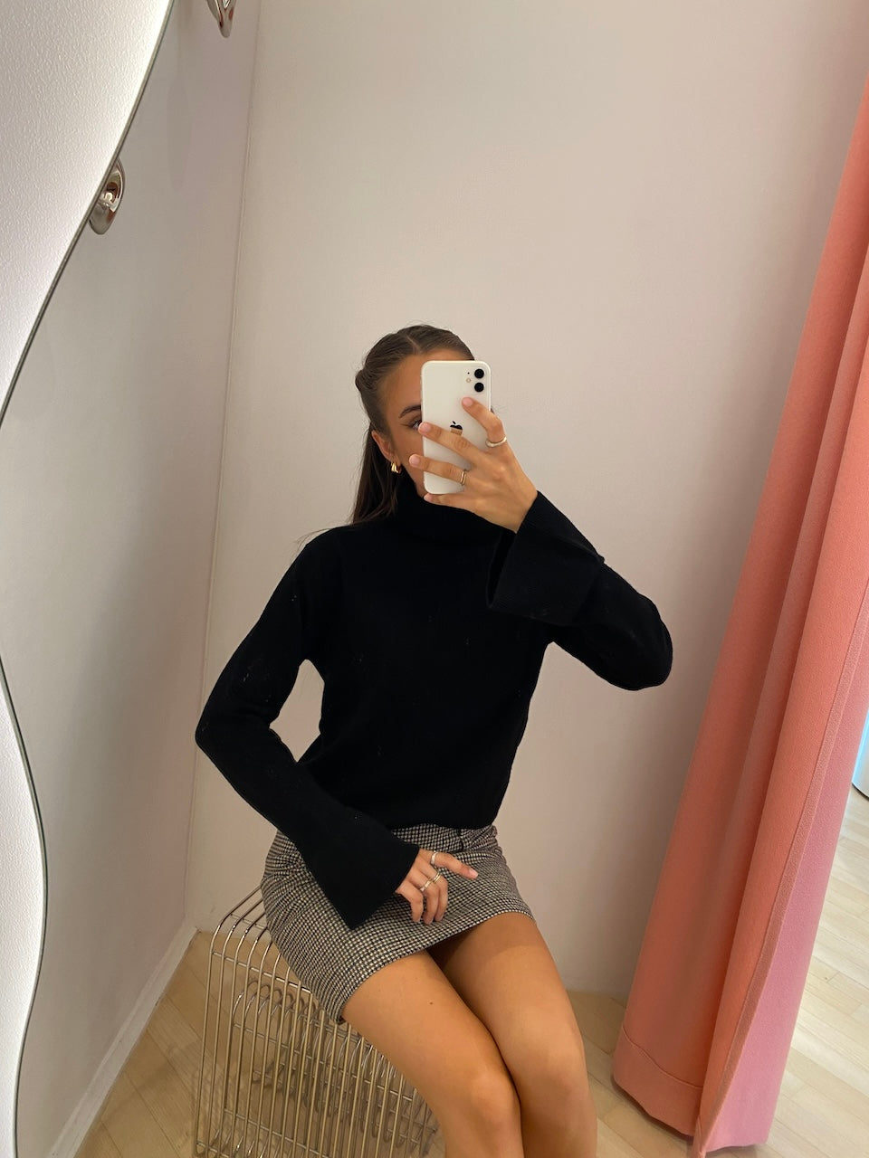 Suave Knit Pullover black