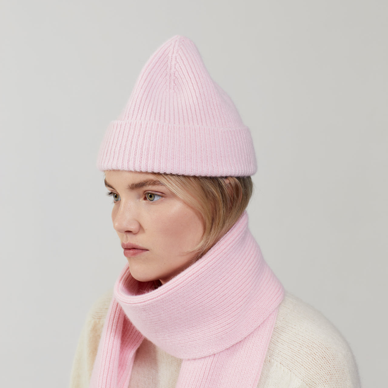 Beanie blush
