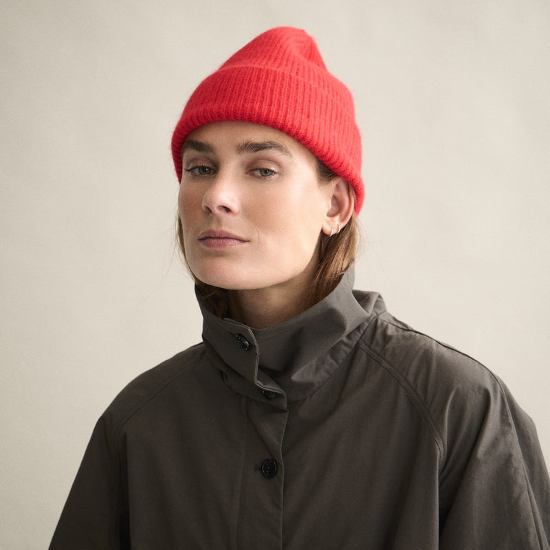 Beanie crimson