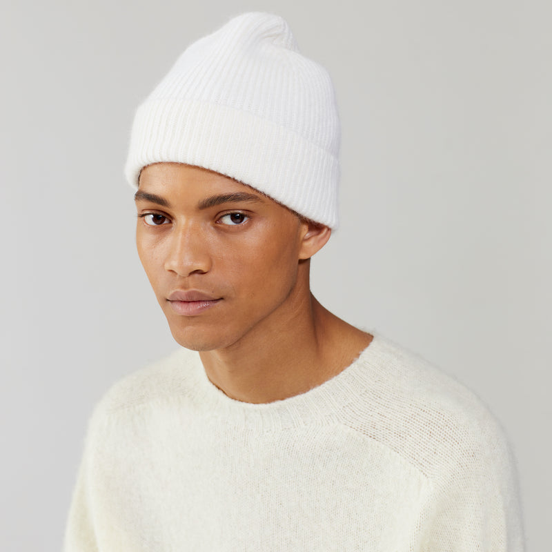 Beanie snow