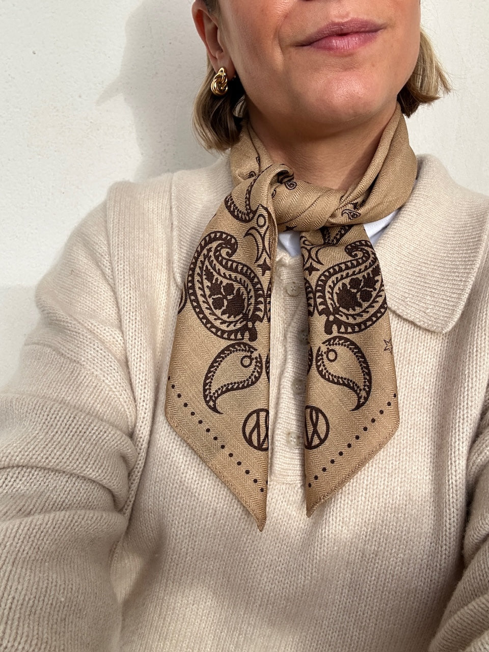 Winter Scarf cappuccino / mocha mousse / navy