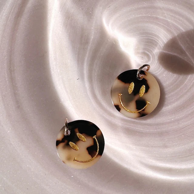 Coin Anhänger Smile havana