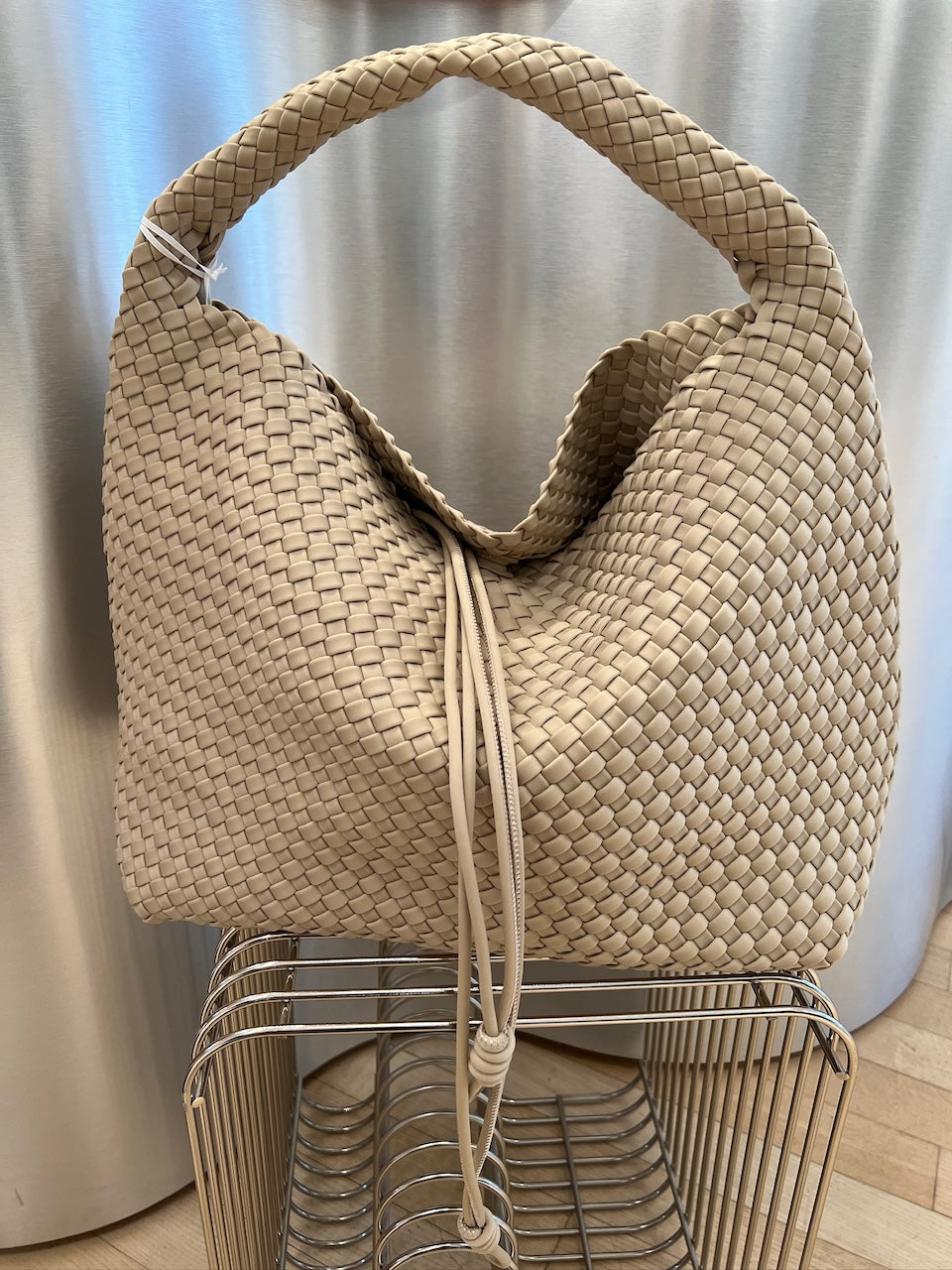 Marrea Large Bucket no tan lines