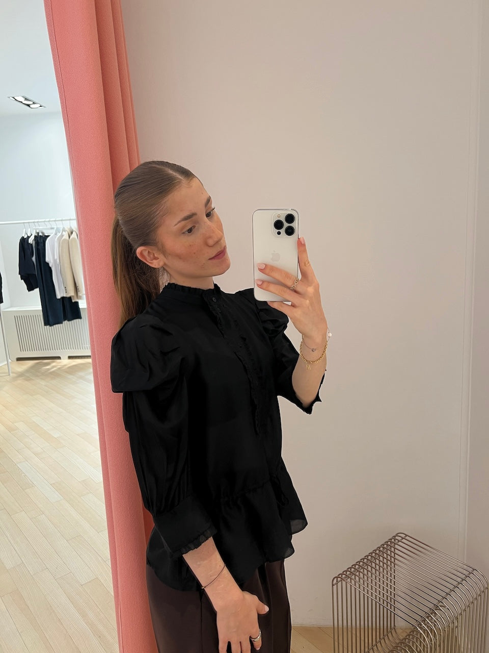 Vastu Top Blouse black