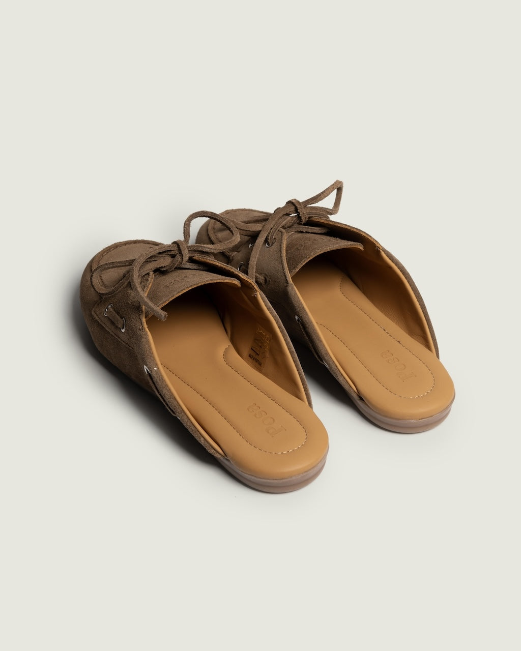 PRE-ORDER Boat Loafer Mule Suede light chocolate