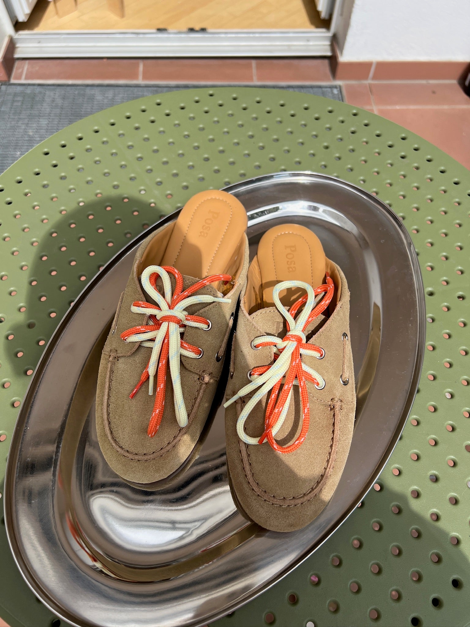 Laces butter yellow / baby blue