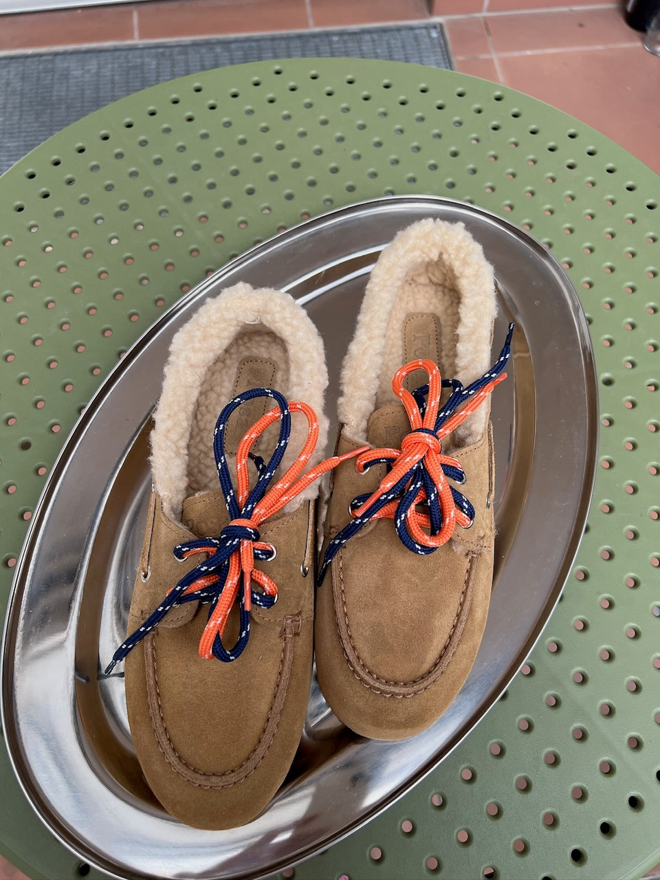 Laces navy