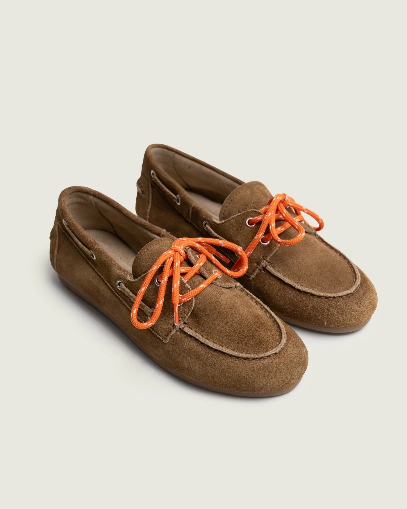 Laces orange