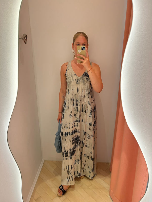 Ian Coil Long Dress silver