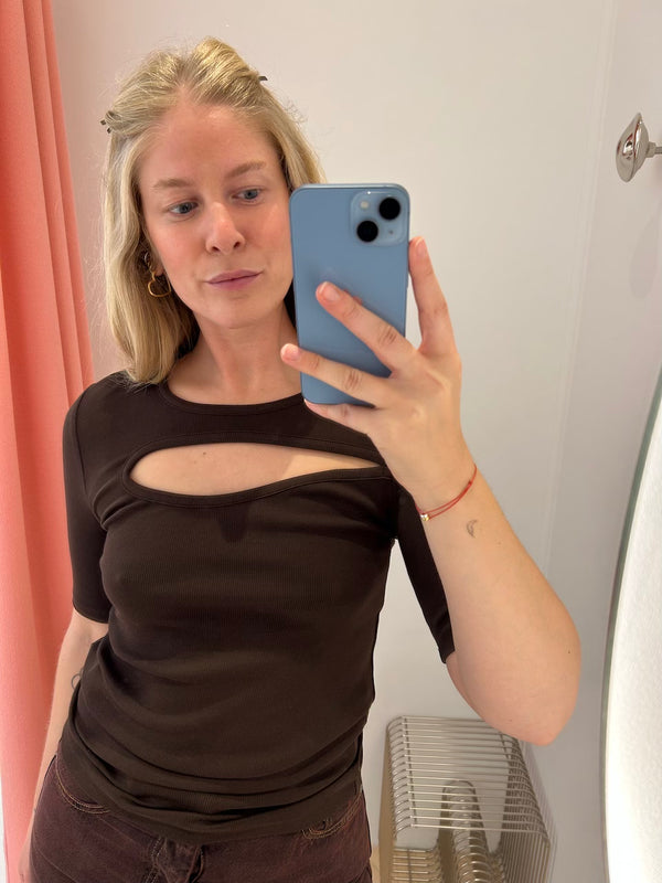 Holly Rib Cut Out T-Shirt coffee bean
