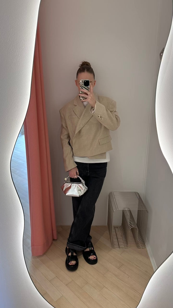 Symlo Oversized Crop Blazer tofu beige