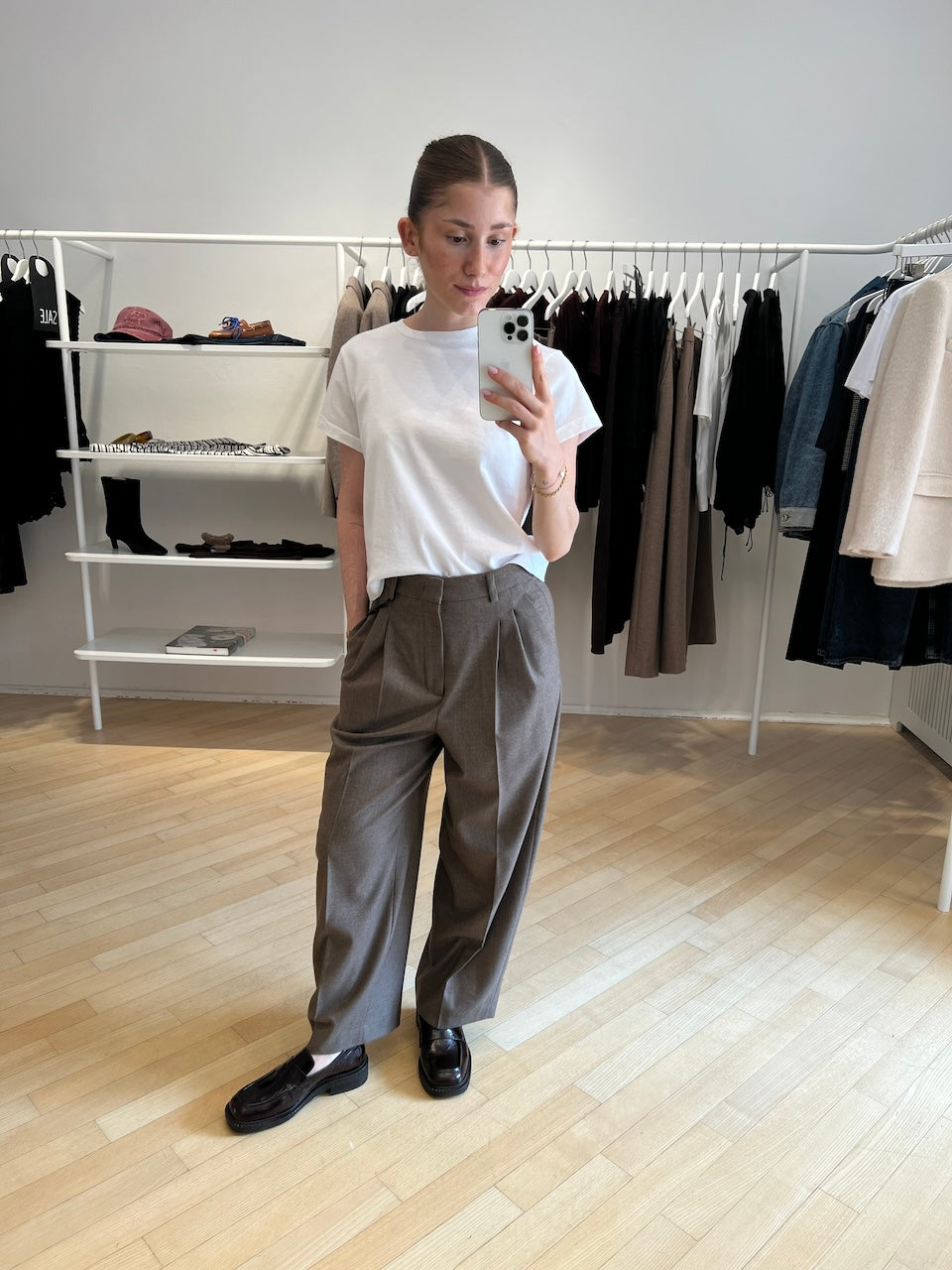 Noa Crop Pants Cashmere Touched Flannel dark sabbia