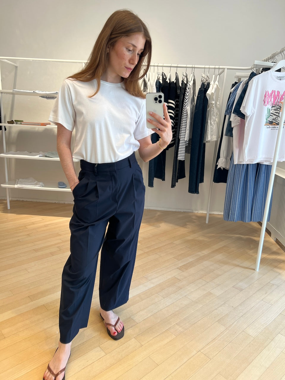 Noa Crop Pants Feather Weight Popeline marine