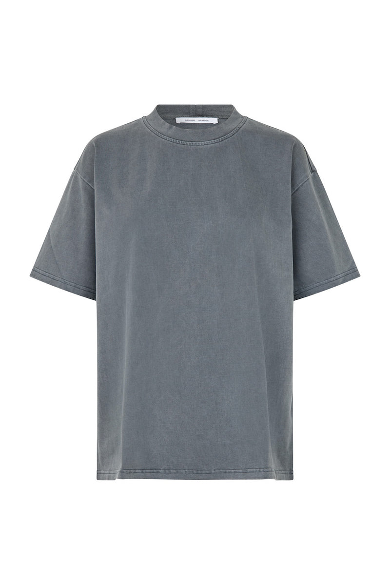 Eira T-Shirt iron gate