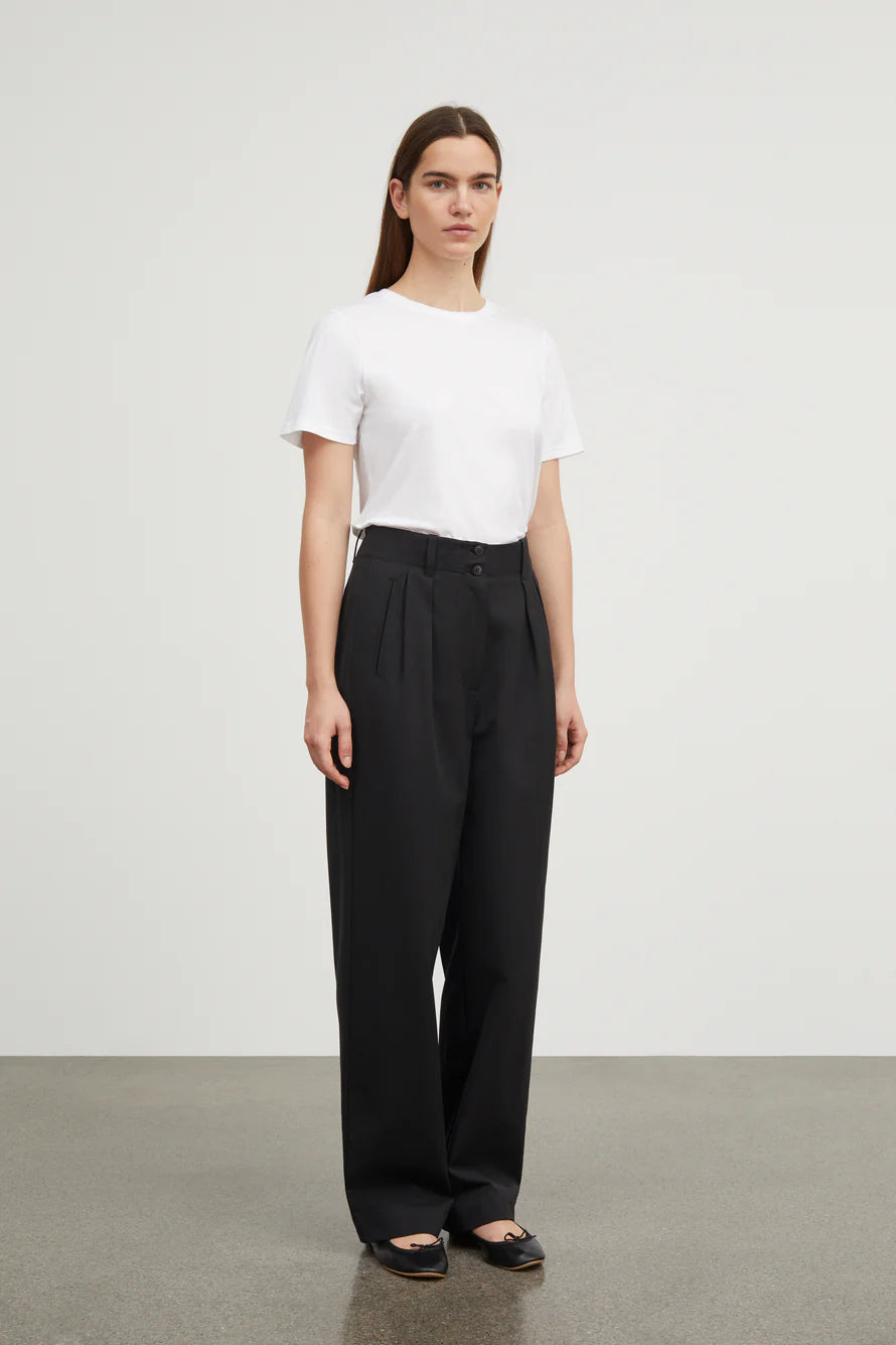 Andy Tee optic white