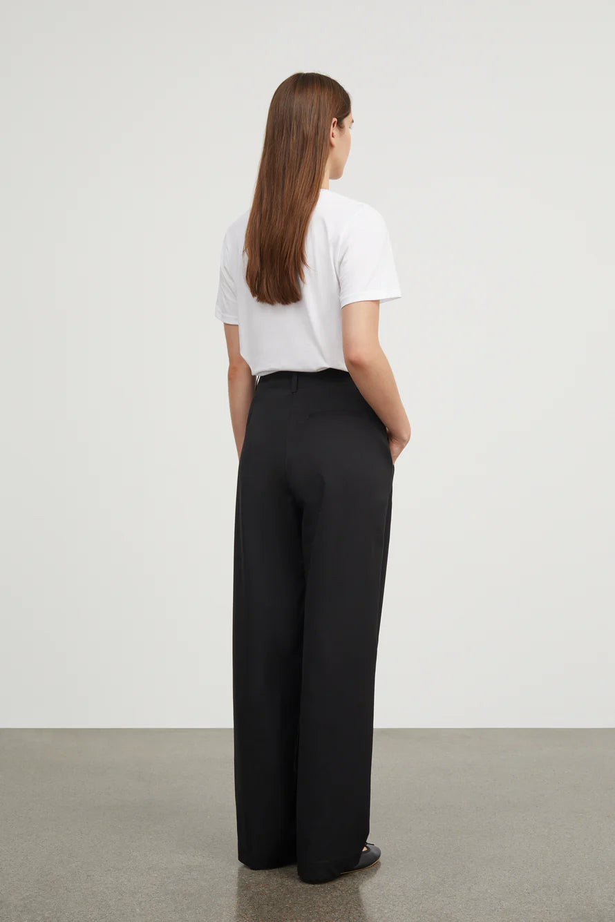 Andy Tee optic white