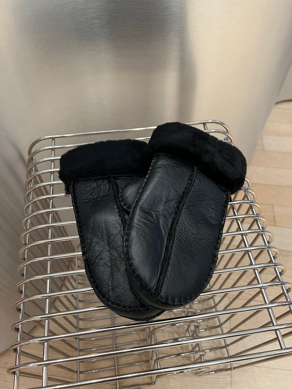 Jen Mittens black