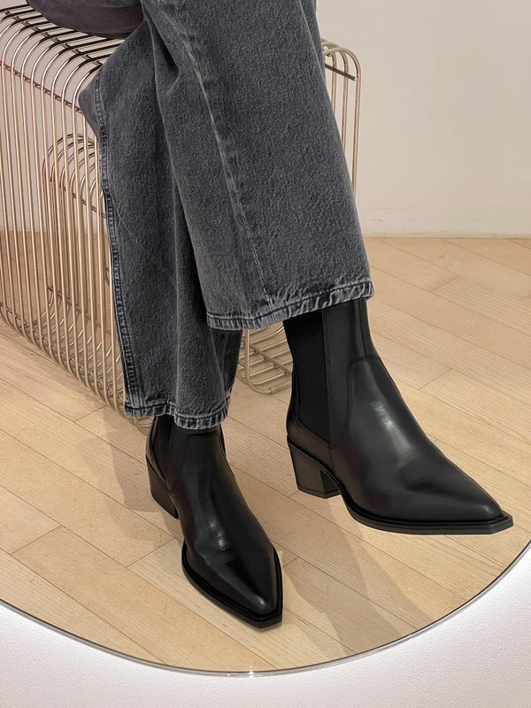 Kelsey Boots black