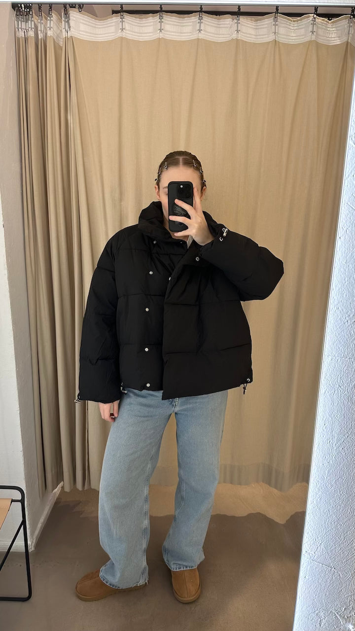 Fellow Jacket black