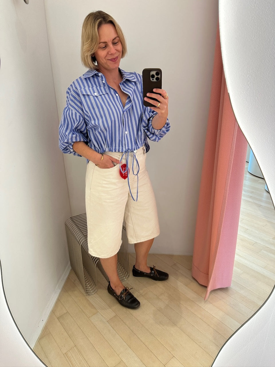 Irina Shorts off white