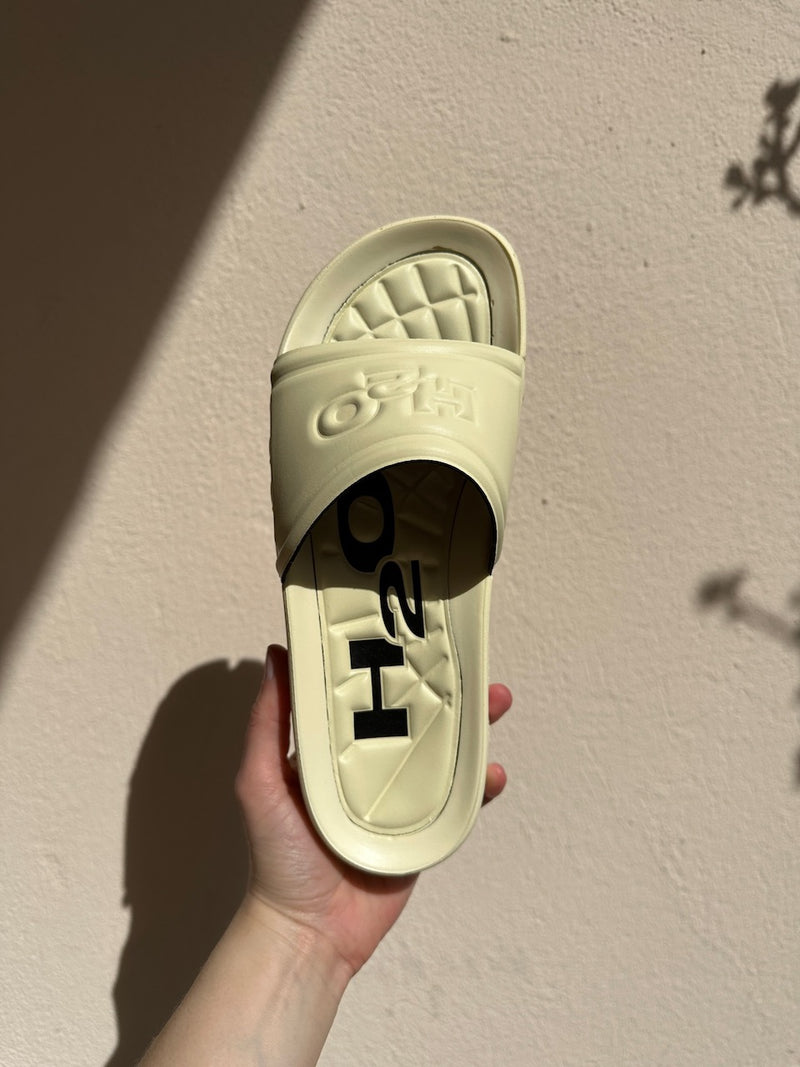 Trek Sandal pale banana