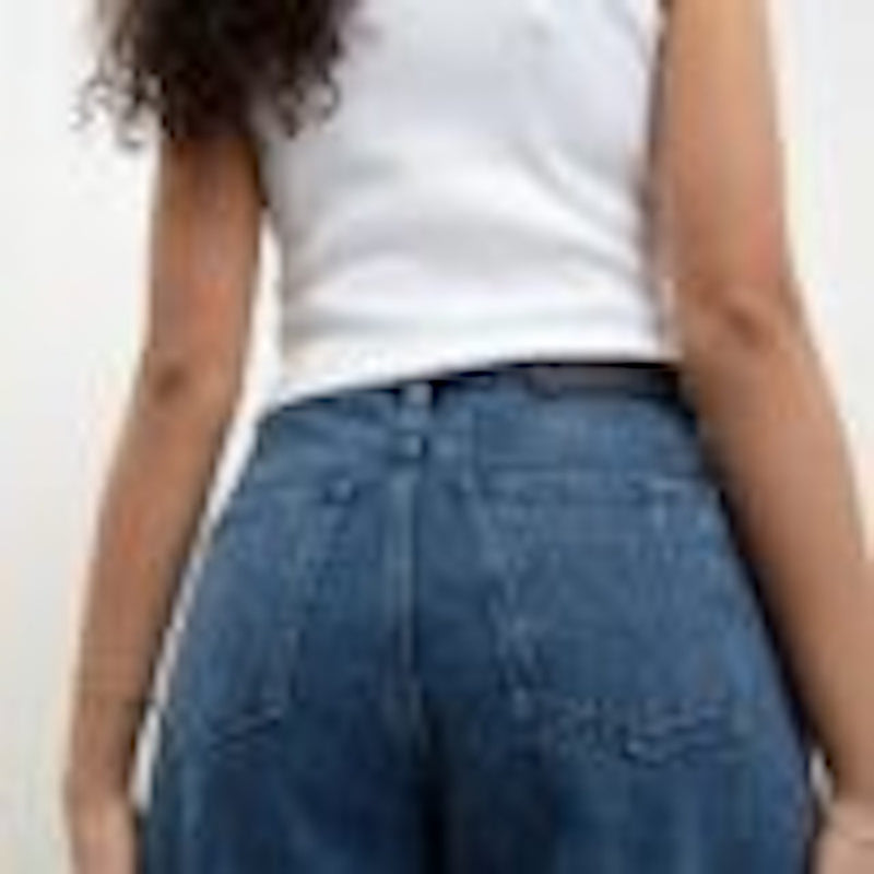 Kiri Jeans Medium Scrape Blue